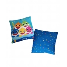 Hračka - Dekorační polštářek č. 2 - Baby Shark - 40 x 40 cm